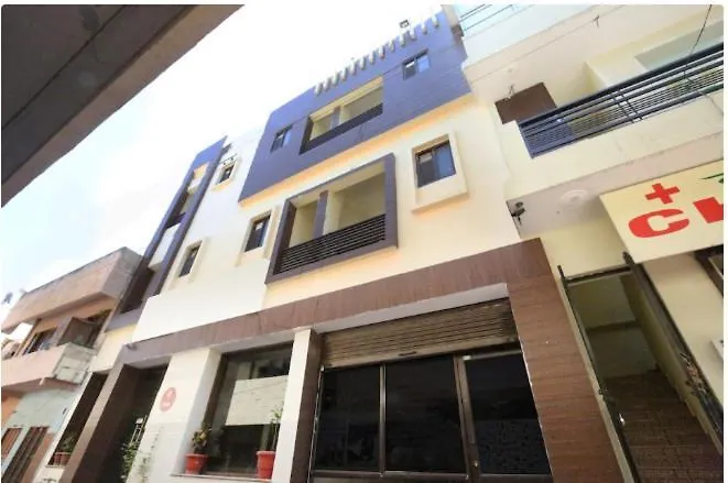Hotel Kohinoor City Chandigarh