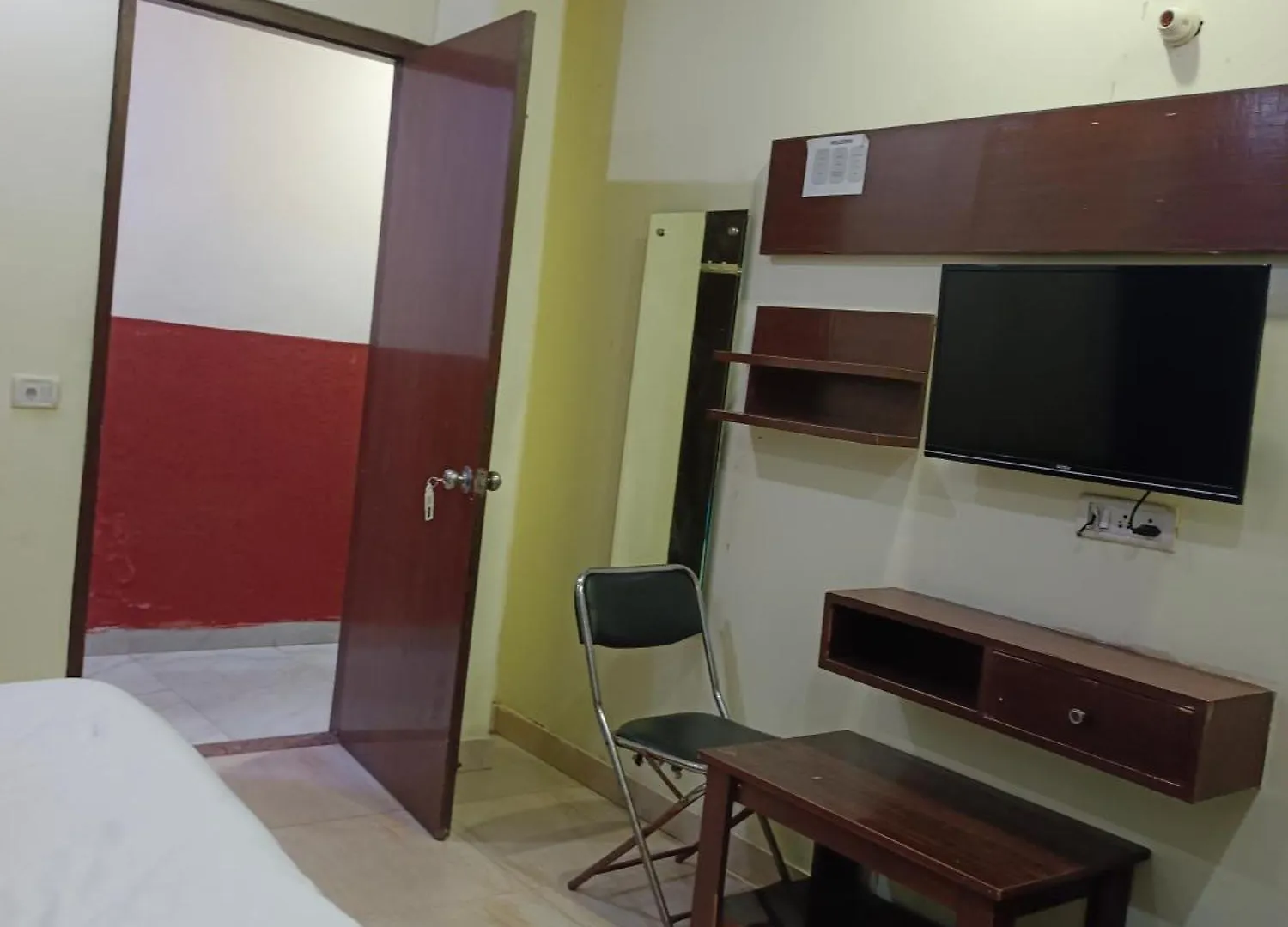 ***  Hotel Kohinoor City Chandigarh India