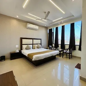 The Benz Hotel